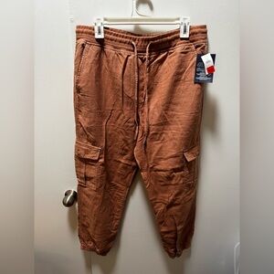 GAP Women's Tan Cargo Pants